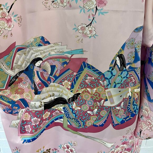 Pink Japanese kimono robe - Picture 4 of 6